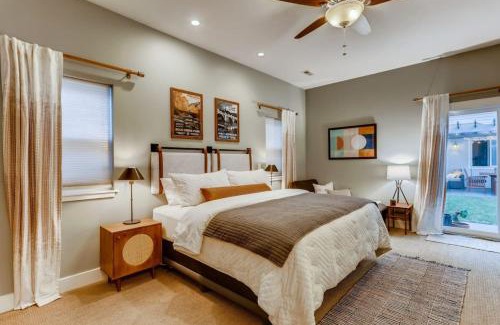 Berkeley House | Mid Mod With Awesome BackYard And 1Block To Shops