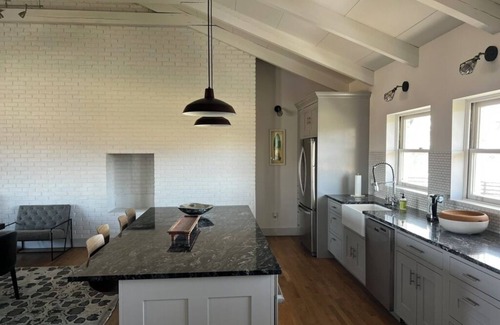 Mc Kinney Other | Midcentury 3-bedroom farmhouse on the city line between Danville and Stanford.