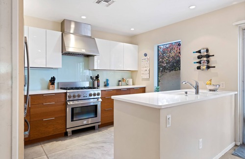 Sam Hughes House | MidCentury Modern in Central Tucson - walk and bike everywhere.