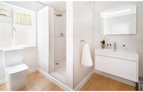 Stellenbosch Central Apartment | Middedorp Studio Apartment 1