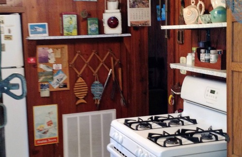 Marathon Cottage | Middle Florida Keys Bayfront with Sailboat or boat slip included