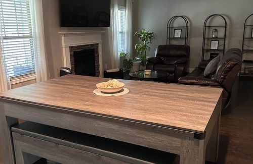 Midland House | Midland Manor, your home away from home! PS5, 86in tv, pool table, BBQ & more!