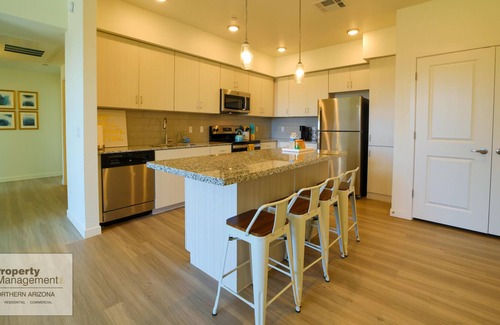 Yavapai Hills Apartment | Midnight Merlot at Winfield *Pool & Hot Tub* Fitness Center *Lynx Lake