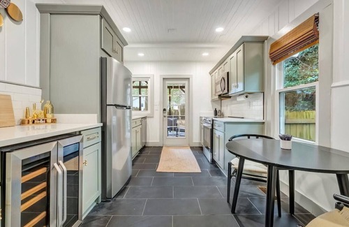Tallahassee House | Midtown Bungalow - Close to Restaurants, Shops, and FSU!