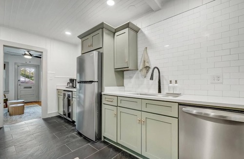 Tallahassee House | Midtown Bungalow - Close to Restaurants, Shops, and FSU!