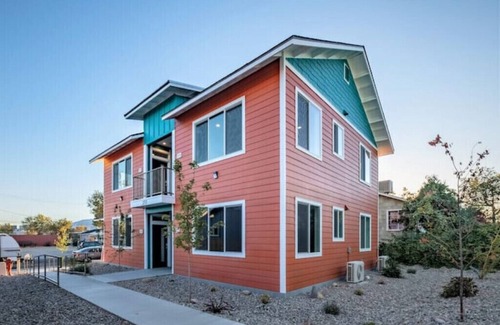 Reno Condo | Midtown Get Away