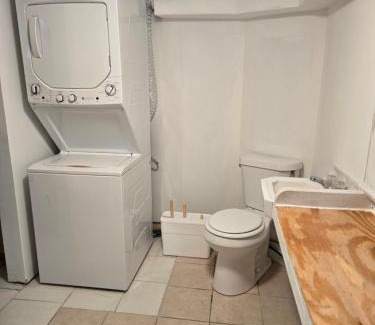 Mobile House | Midtown Guesthouse