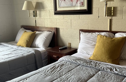 La Junta Hotel | Midtown Inn & Suites