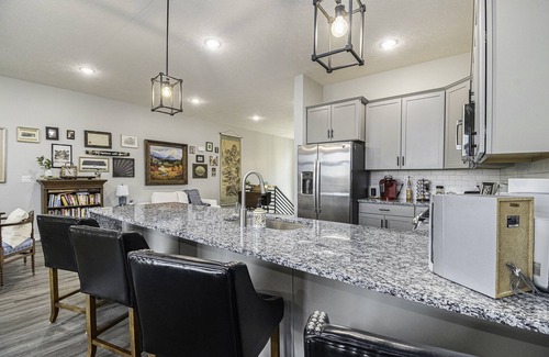 Joslyn Castle House | Midtown Luxury with Elevator & Views near UNMC