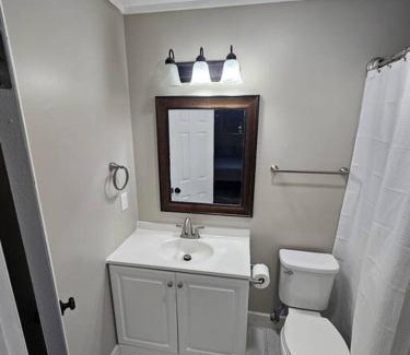 Gainesville House | Midtown Marvel Reinvented with Contemporary Charm