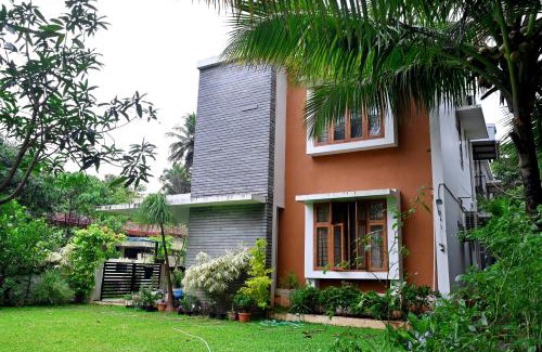 Kozhikode House | Midtown Meadow