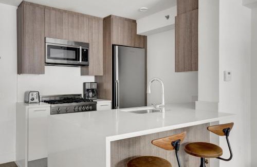 Midtown West Apartment | Midtown W 1BR w Gym Doorman nr Times Sq NYC-692