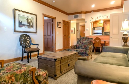 Midway Villa | Midway Getaway~Skiing, Hot Spring, Golf - Villa 2031-2
