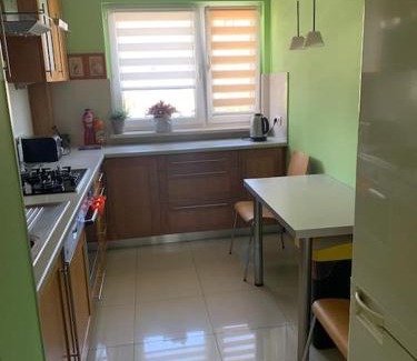Krakow Apartment | Mieszkanie 3 pokoje z balkonem i parkingiem