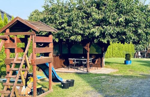 Ilawa House | Mieszkanie nad jeziorem z własną linią brzegową