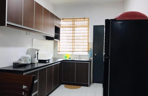 Durian Tunggal House | Mikael Homestay