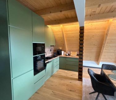 Belis Ski Chalet | MikeHaus