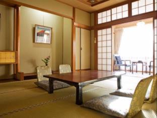 Kinosaki Onsen Hotel | Mikuniya