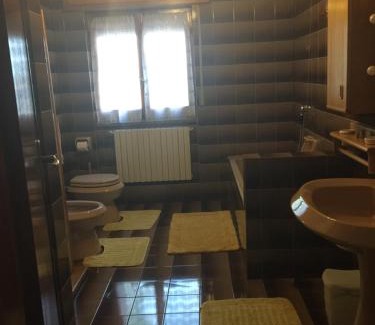 Vittuone Apartment | Milan