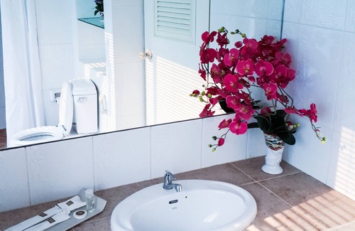 San Sai Hotel | Mild Sign Residence