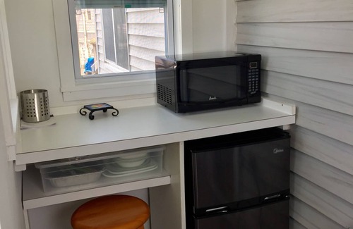 Milford Apartment | Milford Beach private large Studio by Charles Island/Silver Sands State Park