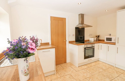 Wolsingham Cottage | MILL COTTAGE, family friendly, with open fire in Wolsingham