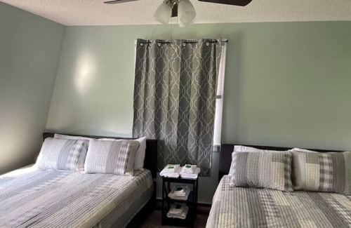 Pulaski Apartment | Mill House Market Suite A