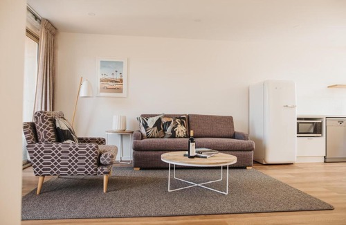 Clare Apartment | Mill St. Retreat