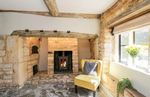 Chipping Campden House | Millbank Cottage