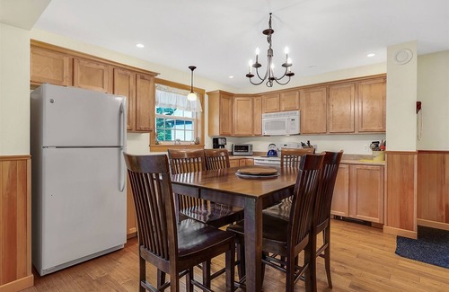 Bethel House | Millbrook Cottage | 3 Bed, 2 Bath