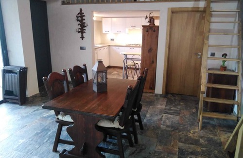 Alcobaca House | Miller's House