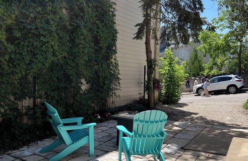 Elora Apartment | Millers Mistress - Millview, 1-bdrm + apt, DownTown Elora with WiFi, & AC