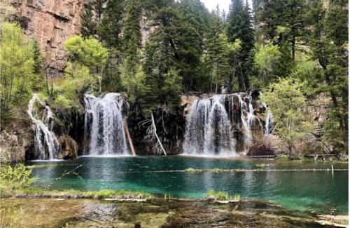 Glenwood Springs House | Million Dollar Creekside Treehouse Hottub Rafting Hiking Fishing and Mins to Glenwood and Hotsprings