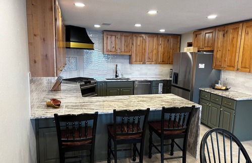 Lake of the Ozarks House | MILLION DOLLAR VIEW! 4 Bedrooms all with Private Bathroom, Great Dock 16X36 Slip