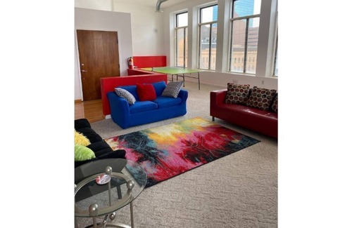 Downtown Toledo House | Million $ Dream Loft