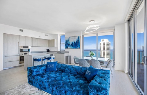 Hollywood South Central Beach Apartment | ★ MILLIONAIRE APT HYDE BEACH. 2BD/2BA DIRECT OCEAN VIEW! STEPS TO OCEAN!