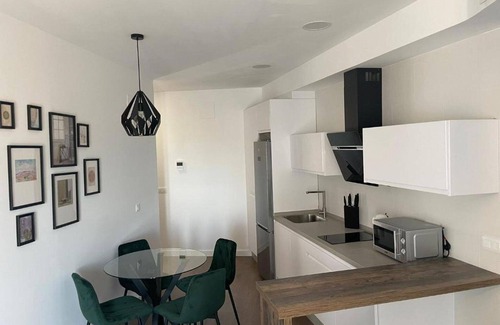 Constantina Apartment | Mills 2 bedrooms