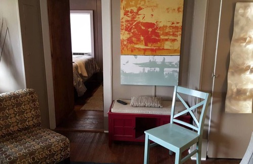 Dripping Springs House | MILTONS HISTORIC COTTAGE IN DOWNTOWN DRIPPING SPRINGS