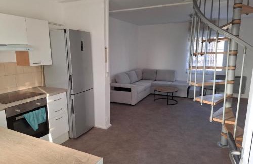 La Celle-sous-Gouzon Apartment | mily appart 68