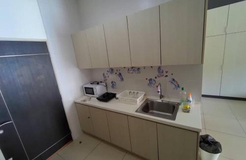 Pelabuhan Klang Apartment | Mimi House