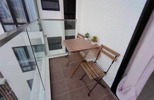 Pelabuhan Klang Apartment | Mimi House