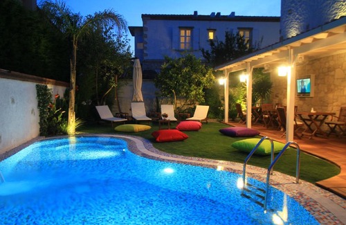 Hacımemis Bed & Breakfast | Mina Hotel Alacati