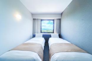 Suita Hotel | Minamisenri Crystal Hotel