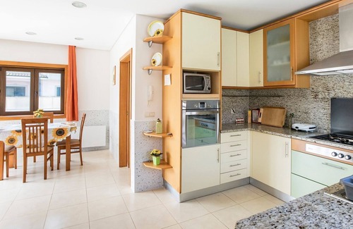 Vila do Conde House | Mindelo 3BDR Duplex House W/Pool