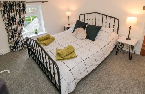 Hinderwell Cottage | MINER JACK'S, pet friendly, with open fire in Staithes