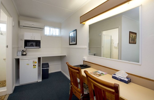 Maryborough Hotel | Mineral Sands Motel