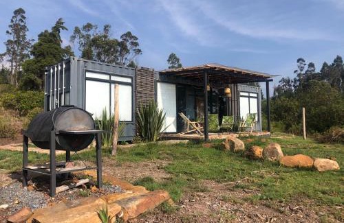 Gachantiva House | Mini casa en contenedor, naturaleza y aire puro.