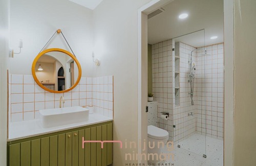 Nimman Apartment | Mini Jung Midori