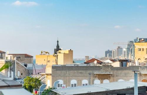 Jaffa Apartment | Mini penthouse and 3bdr apartment in the Flea Market in Jaffa Tel Aviv