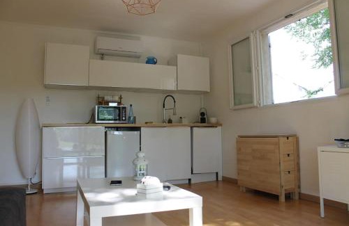 Morieres-les-Avignon Apartment | Mini Villa Vivi proche Avignon